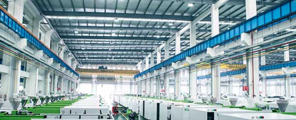 整機總裝流水線生產